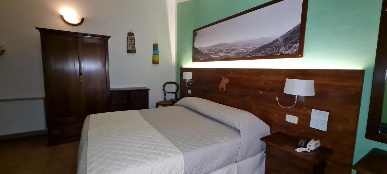 Locanda Mossa Dei Barbari Buriano  Exteriör bild