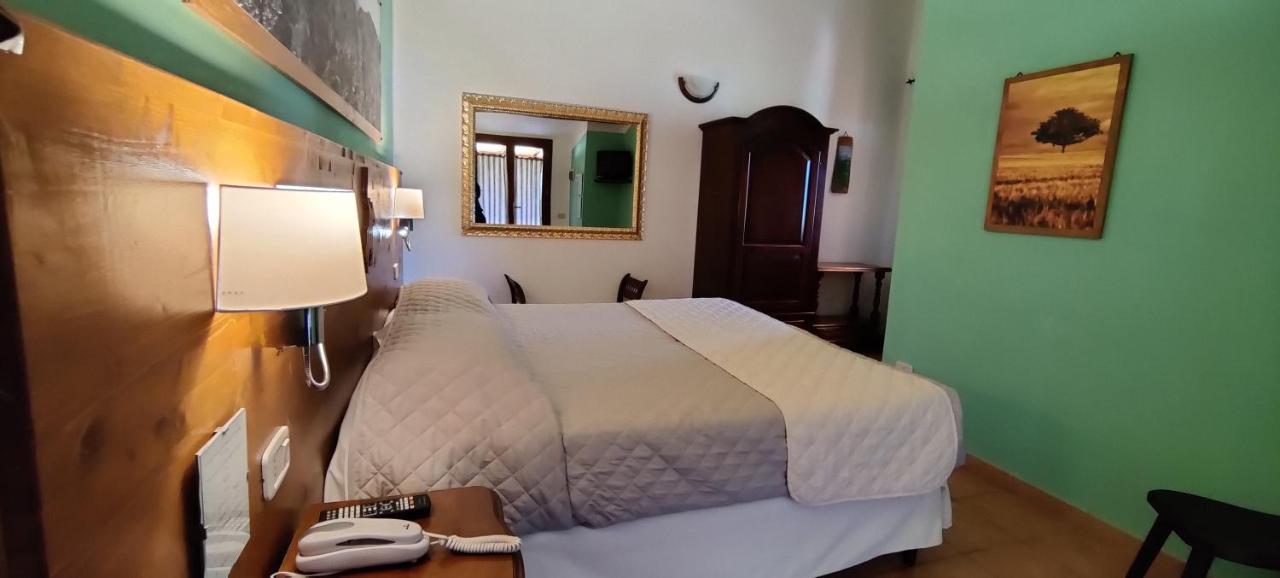 Locanda Mossa Dei Barbari Buriano  Exteriör bild