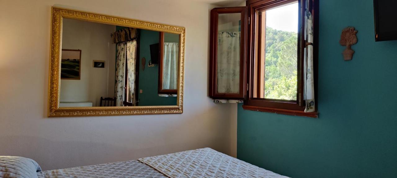 Locanda Mossa Dei Barbari Buriano  Exteriör bild